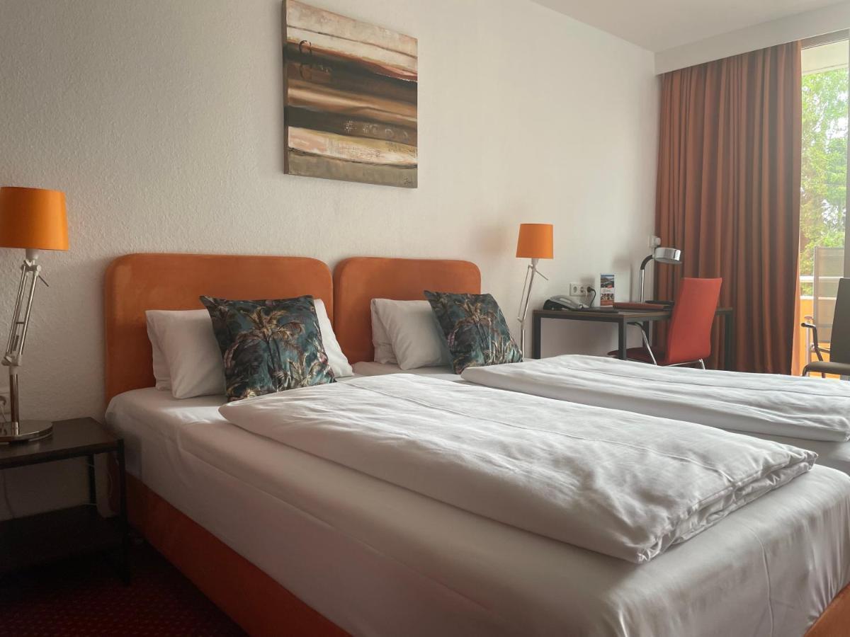 Hotel Unterfeldhaus Erkrath Exteriör bild