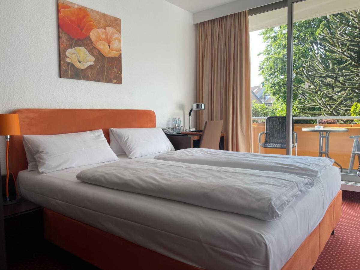 Hotel Unterfeldhaus Erkrath Exteriör bild