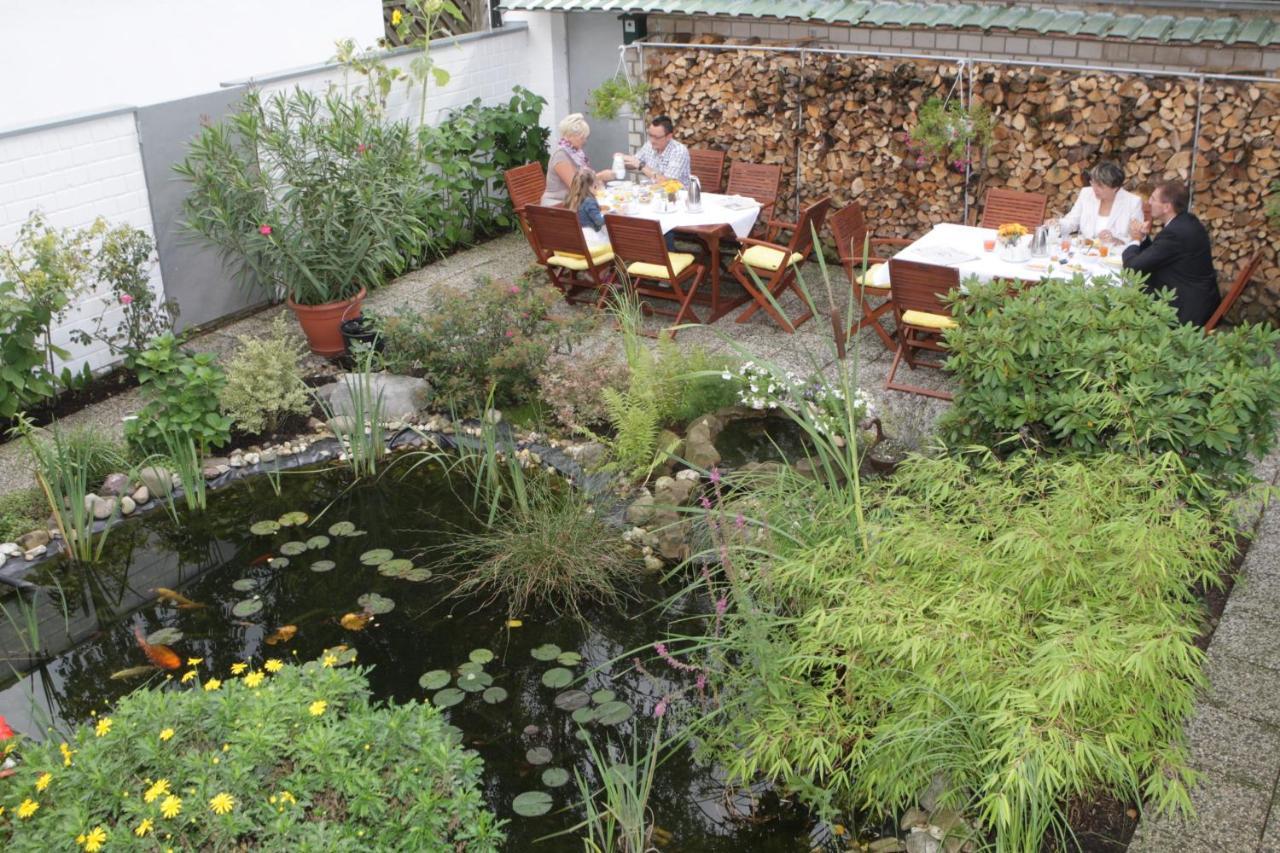 Hotel Unterfeldhaus Erkrath Exteriör bild